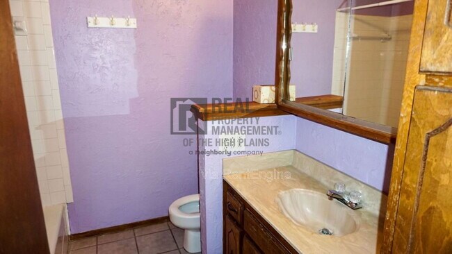 Foto del edificio - 5301 Capulin Ln