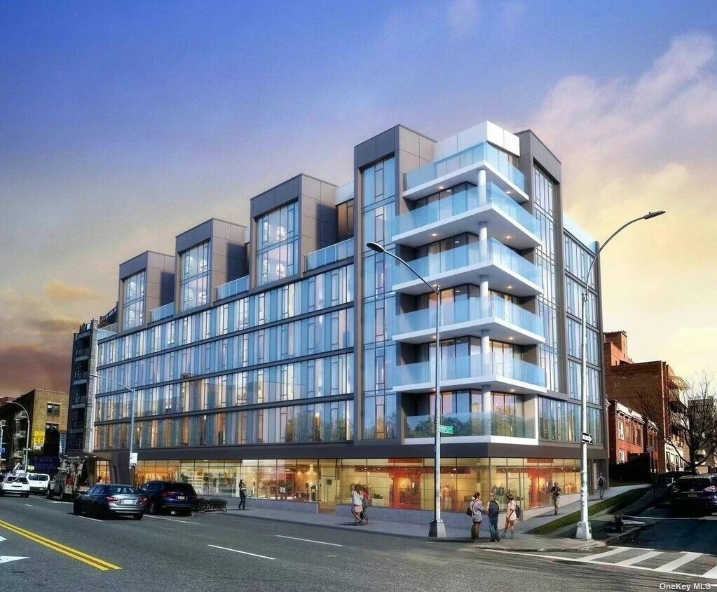 Foto principal - 44-15 College Point Blvd