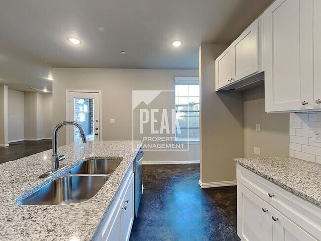 Foto del edificio - BRAND NEW Willow Crossing Townhomes for Re...