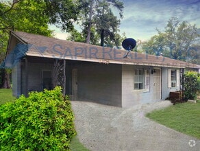 Building Photo - 4458 Pinedale Dr