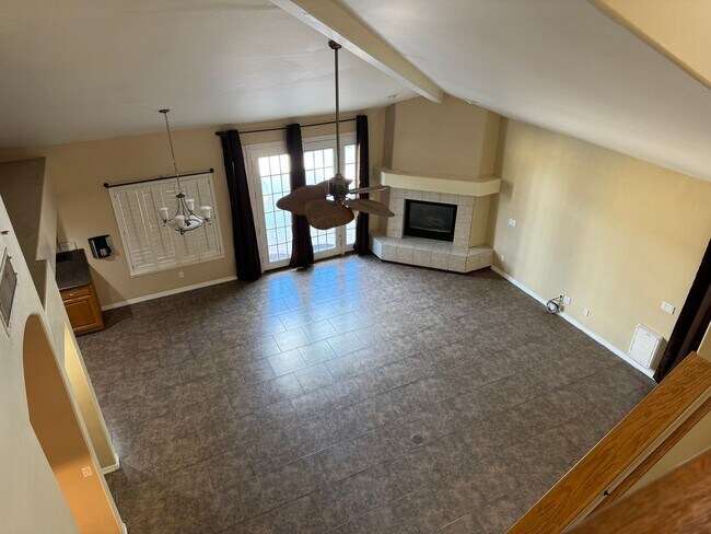 Building Photo - Stunning 4 bedroom custom home Mesa