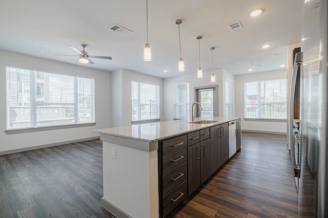 Building Photo - Premier at Morton Ranch