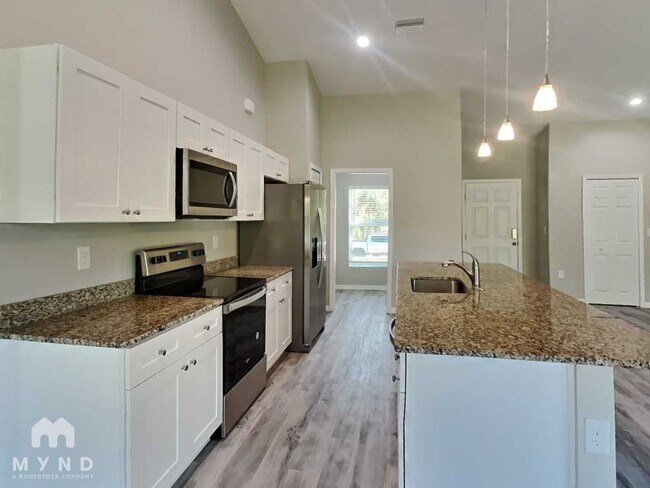 Building Photo - 1862 Franklin Ln