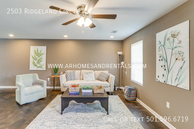 Building Photo - 2503 Ridgeland Cir