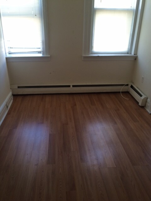 Foto del edificio - 409 N 3rd St