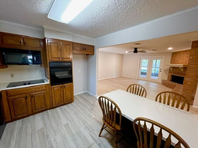 Foto del edificio - Quiet Community Living in Elm Mott