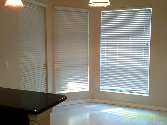 Foto del edificio - 3047 Bright Eagle Dr