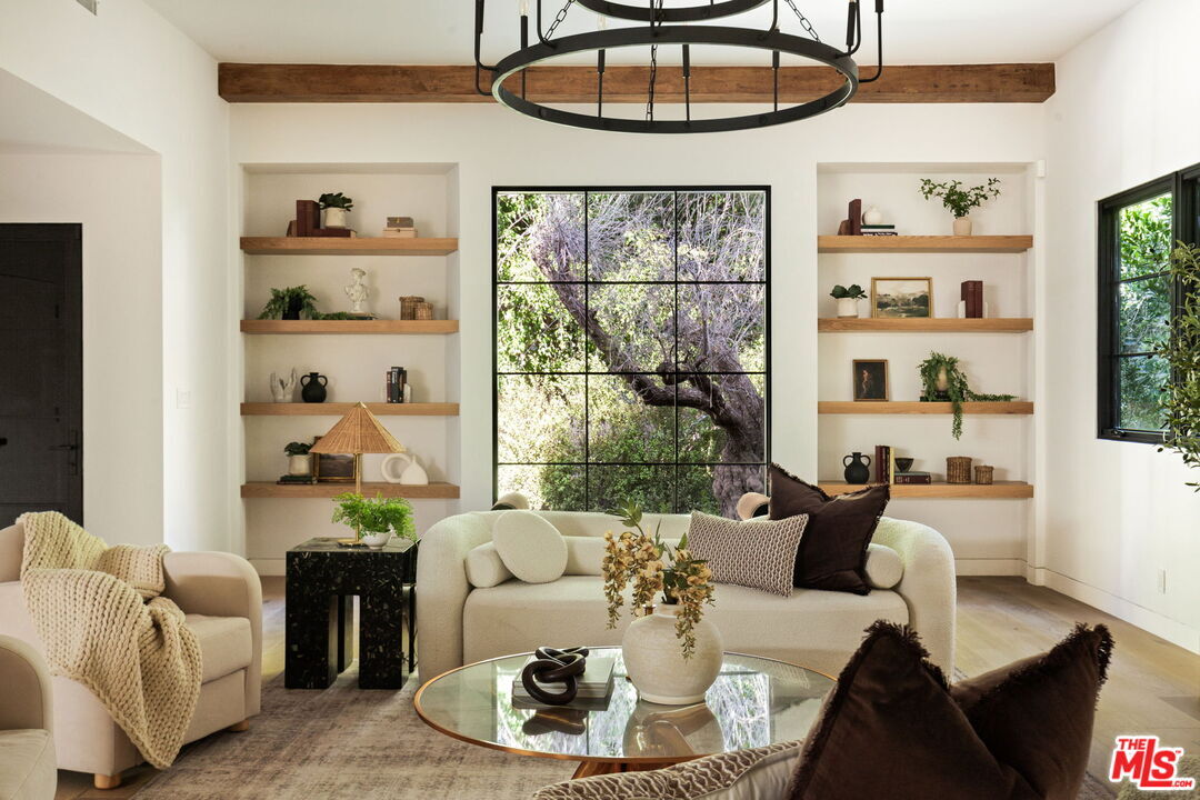 Foto principal - 735 Orlando Ave