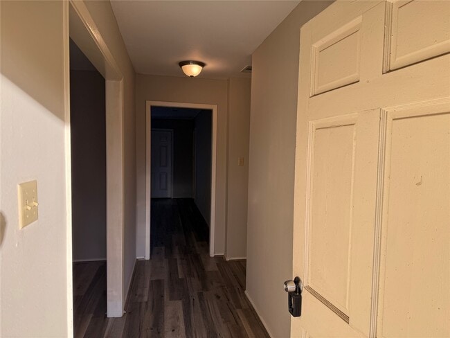 Foto del edificio - 11735 N Willowdale Cir