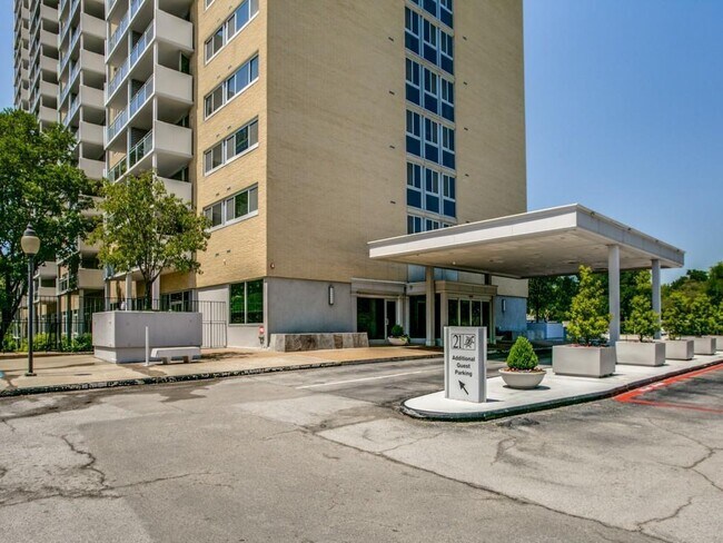 Foto del edificio - 3883 Turtle Creek Blvd