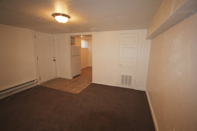 Building Photo - 2 Bedroom Apartment South of BYU Campus!