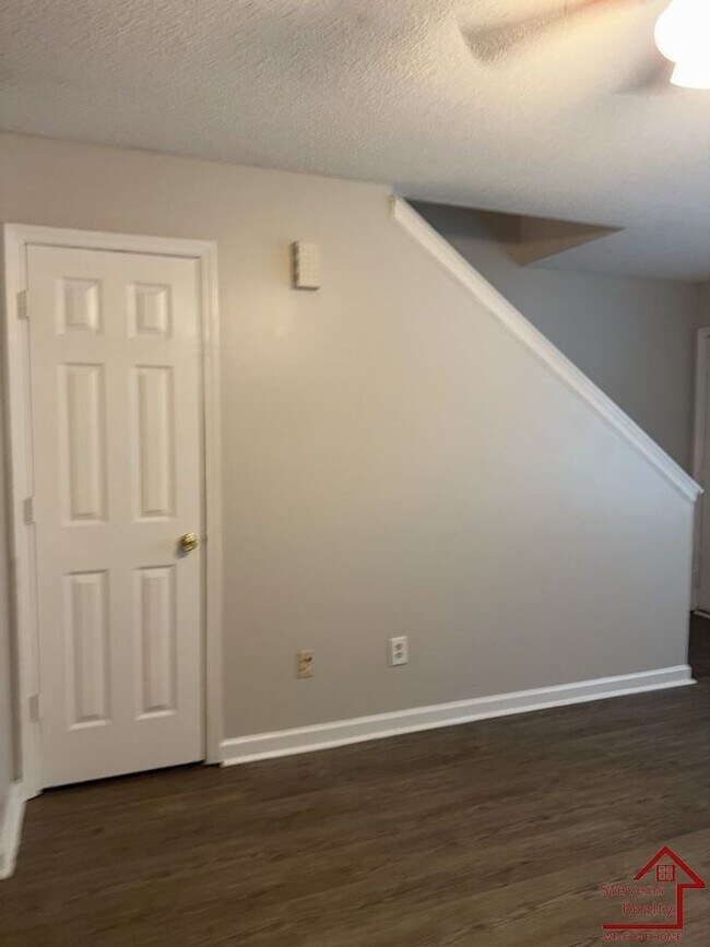 Foto del edificio - 181 East Ave