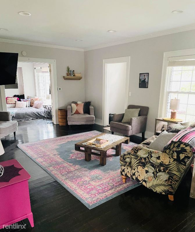 Foto principal - 5 br, 2 bath House - 1112 Barber Ter NW