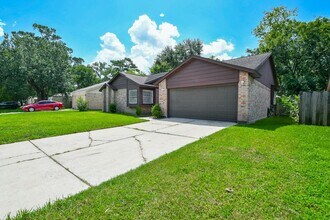 Building Photo - 4018 Adonis Dr