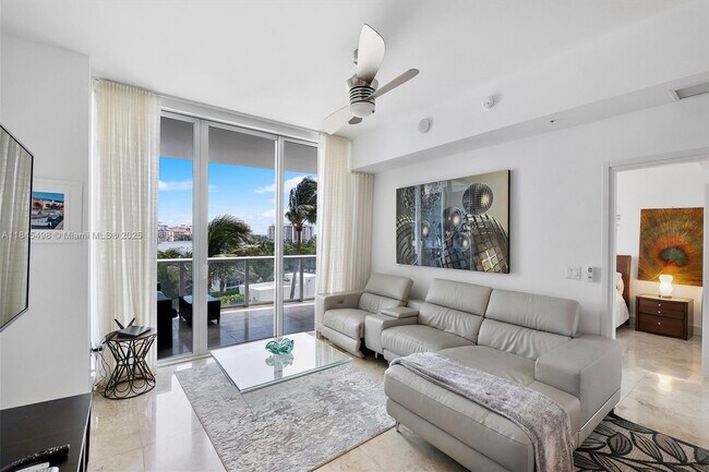 Foto del edificio - 50 South Pointe Dr