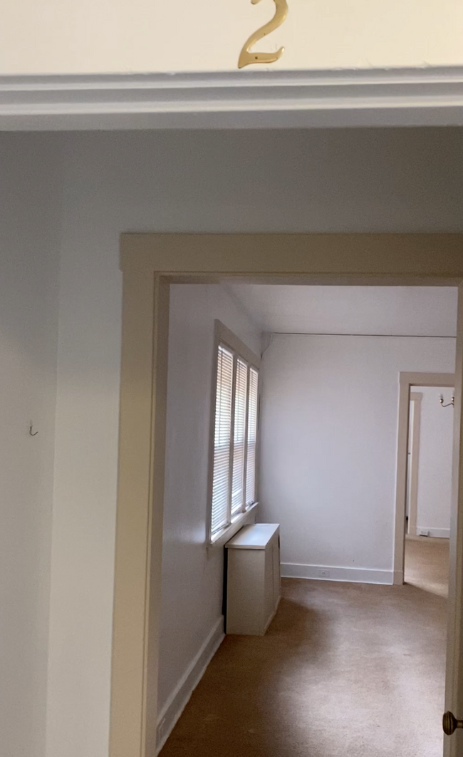 Building Photo - 5862 Forbes Ave