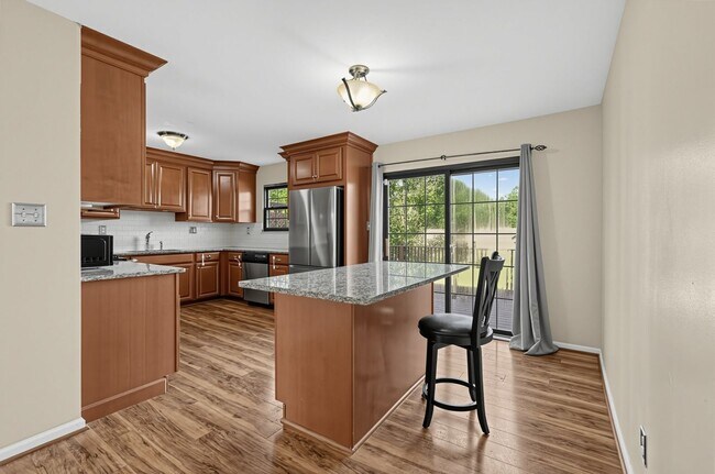 Foto del edificio - 804 Keely Pl