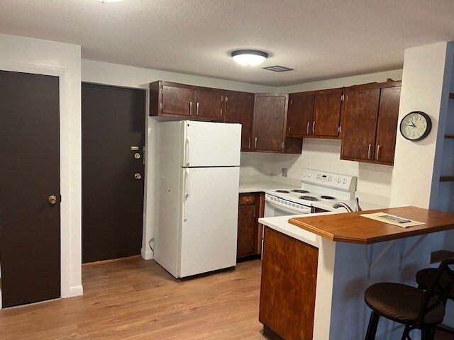 Foto del edificio - 80 Main St