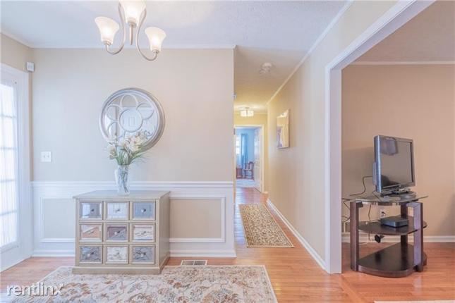Building Photo - 3 br, 2 bath House - 4327 Quincy Court