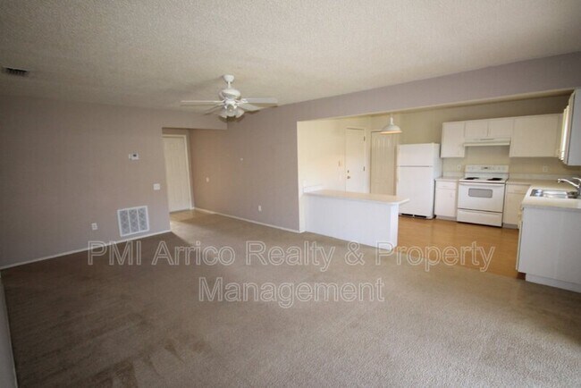 Foto del edificio - 12415 Dawn Vista Dr