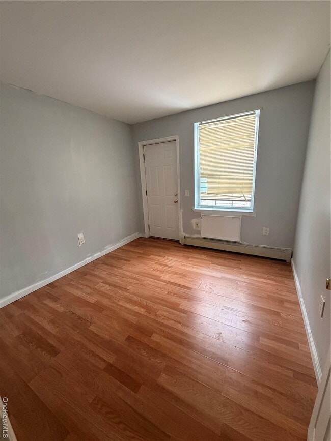 Building Photo - 1234 Hoe Ave