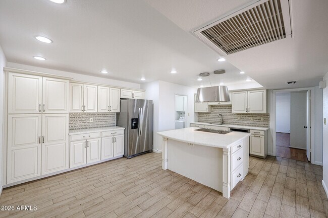 Foto del edificio - 8333 E Orange Blossom Ln