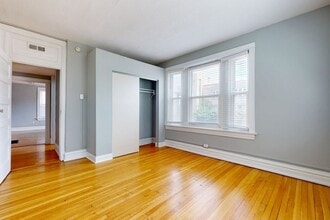 Interior Photo - Vandy House