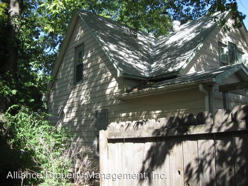 Building Photo - 617 Bluemont Ave