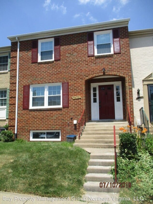 Building Photo - 3 br, 3.5 bath House - 7476 JAYHAWK ST