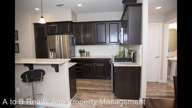 Foto del edificio - 3 br, 3.5 bath House - 1021 Thyme Walkway