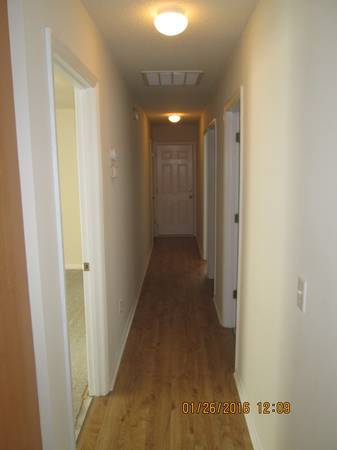 Building Photo - 137 Tyron Rd