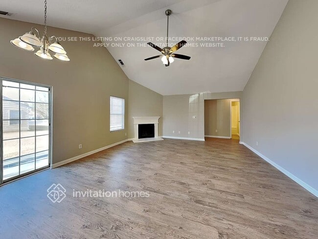 Foto del edificio - 6322 Klondike River Rd