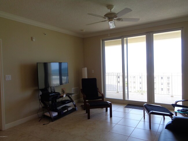 Foto del edificio - 1126 1st St N