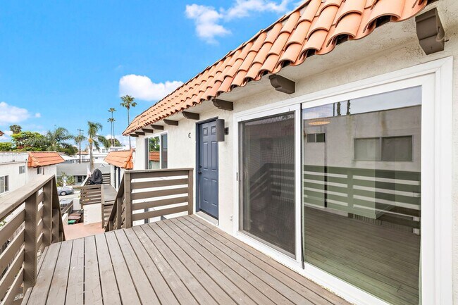 Foto del edificio - 219 Avenida Santa Barbara