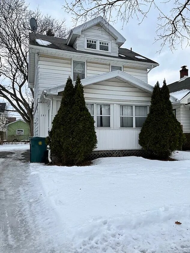Foto principal - Single family 3 bedroom house.