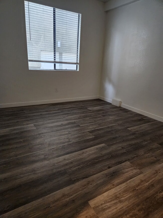 Bedroom 2 - 1150 Granville Ave