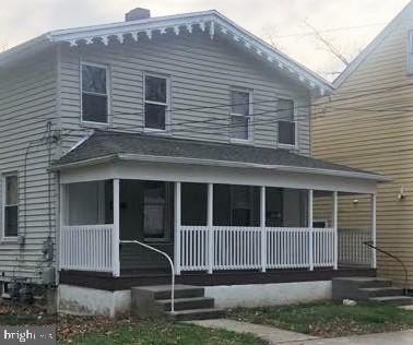 Primary Photo - 139 Hedge St