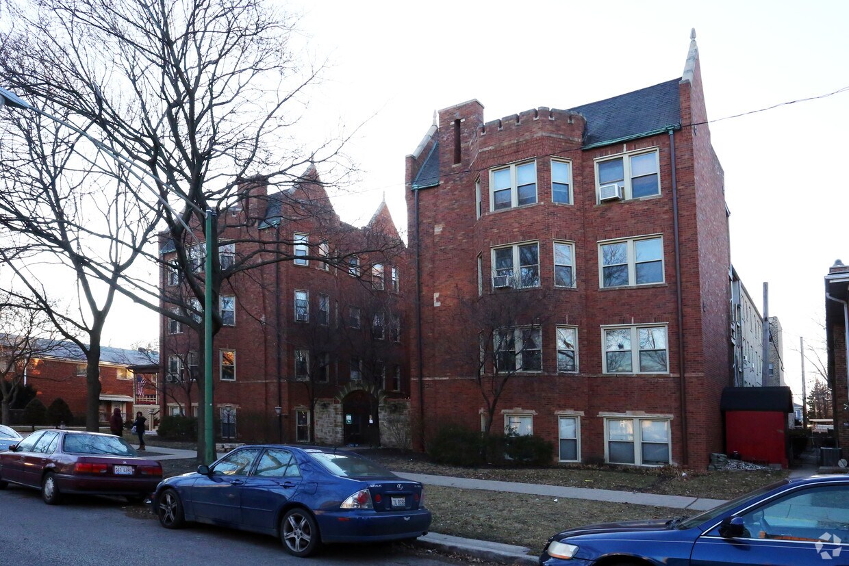 Primary Photo - 4124-4132 N Kedvale Ave