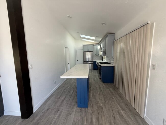 Island storage - 1320 W 4th St