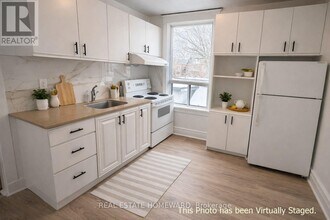 Building Photo - 1234 Gerrard St E