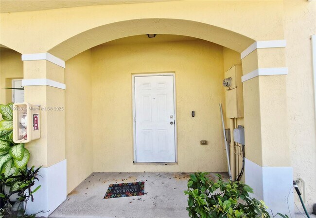 Foto del edificio - 1209 NW 27th Ave