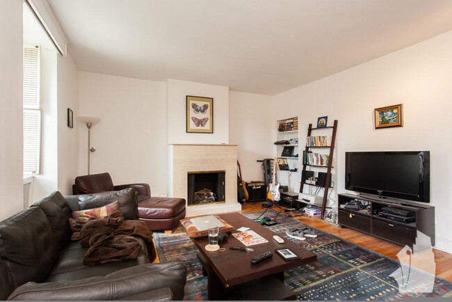 Building Photo - 1 bedroom in Chicago IL 60614