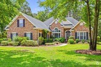 Building Photo - 747 Channing Dr