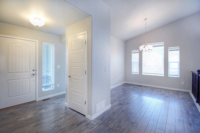 Foto del edificio - 7463 Lewis Clark Trl