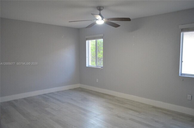 Foto del edificio - 21002 SW 92nd Ct