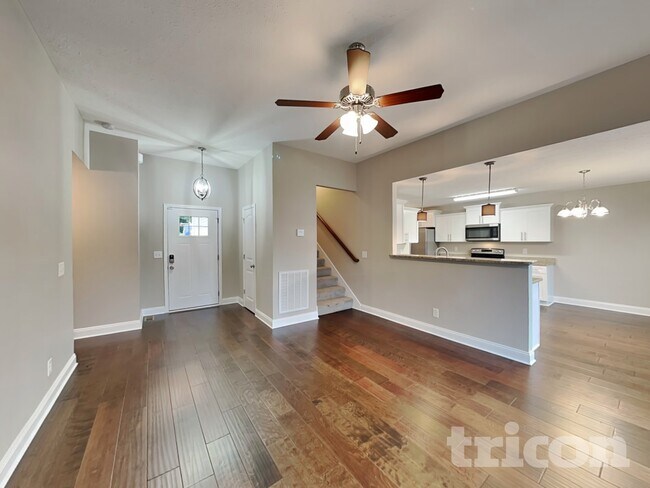 Foto del edificio - 184 Fieldstone Ln