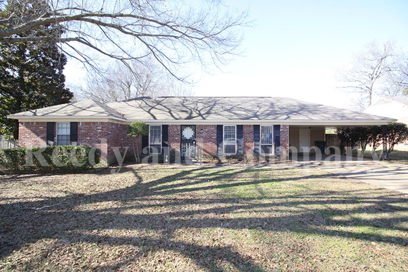 Primary Photo - 3201 Longacre Cove