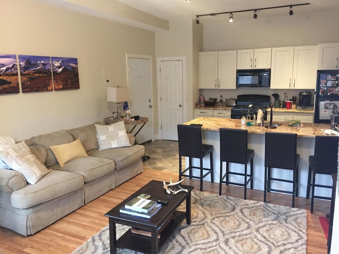 Foto principal - 5511 Baum Blvd
