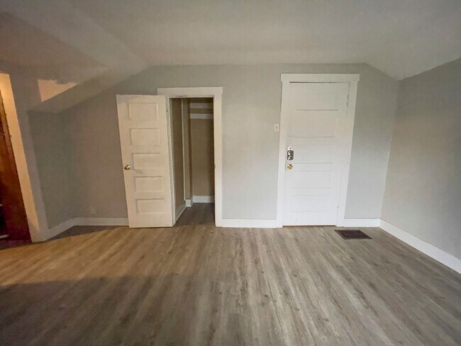 Foto del edificio - 808 W Beechwood Ave