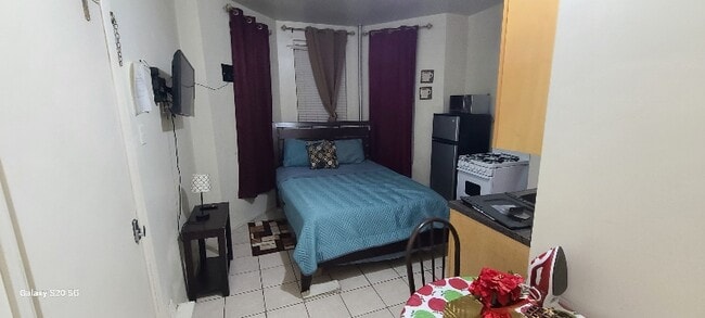 Foto del edificio - 524 Timpson Pl